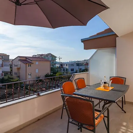 Apartmani Sanja Suta Podstrana Exterior foto
