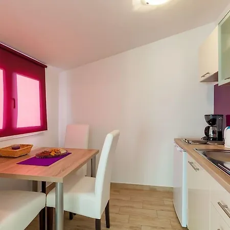 Apartmani Sanja Suta Podstrana Exterior foto