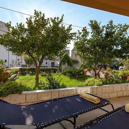 Apartmani Sanja Suta Podstrana Exterior foto