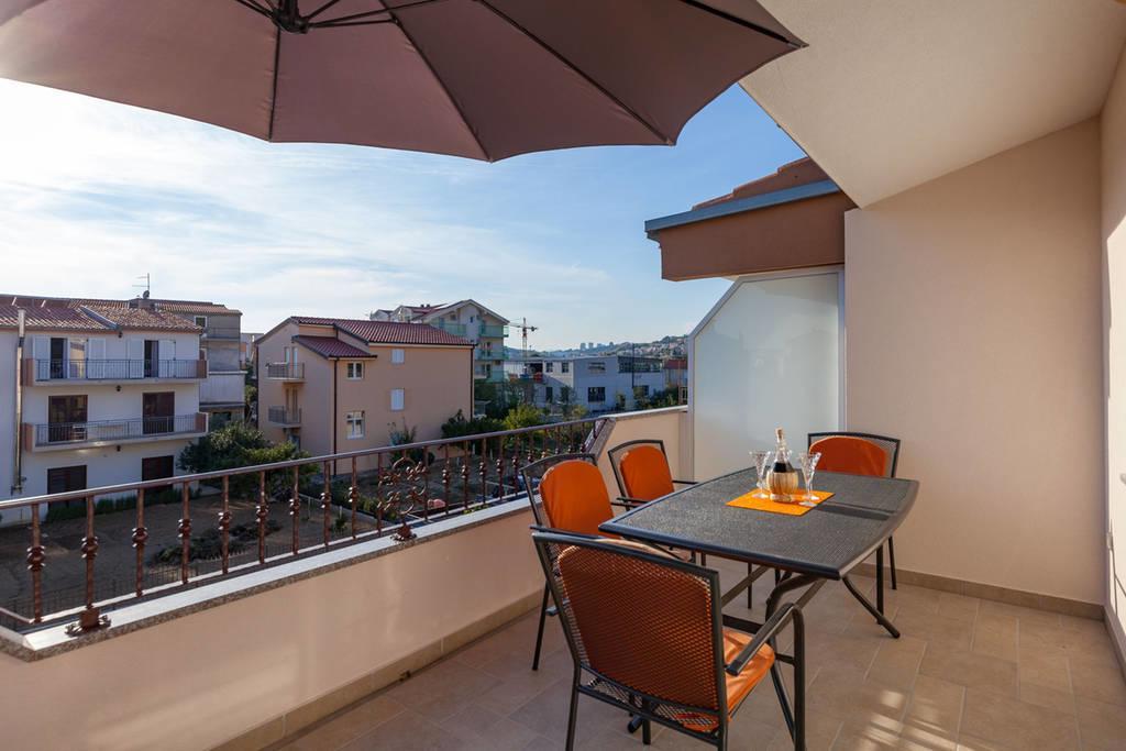 Apartament Sanja Suta *