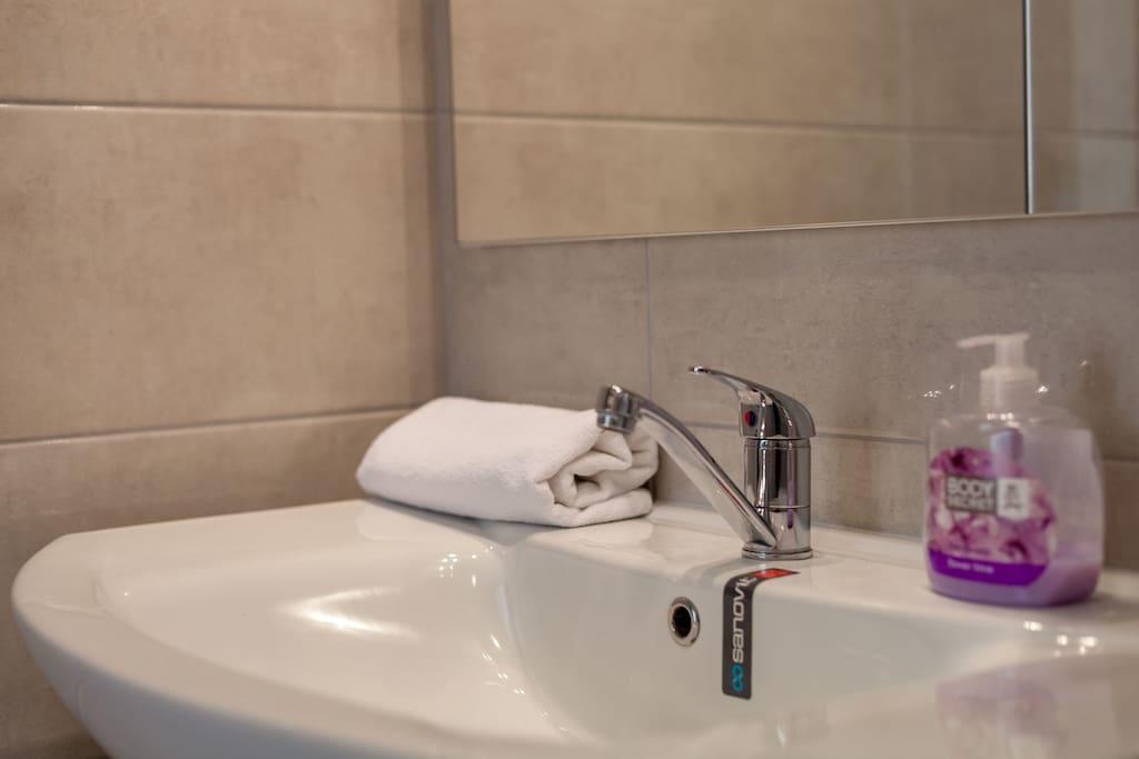 Apartament Sanja Suta